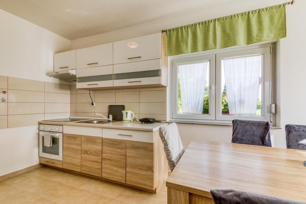 Leptir Apartment Rakovica